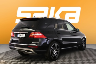 Mercedes-Benz ML vaihtoauto