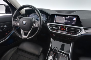 BMW 320 vaihtoauto