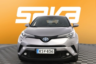 Toyota C-HR vaihtoauto