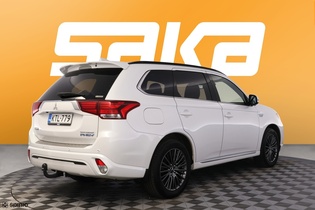 Mitsubishi Outlander PHEV vaihtoauto