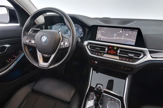 BMW 320 vaihtoauto