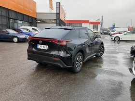 Toyota bZ4X vaihtoauto