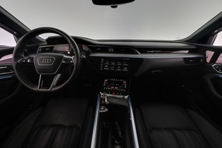 Audi e-tron vaihtoauto