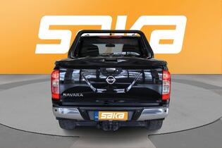 Nissan Navara vaihtoauto