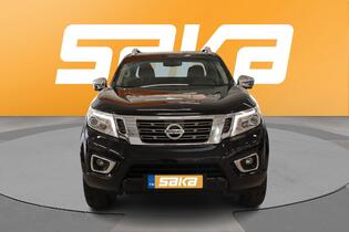 Nissan Navara vaihtoauto