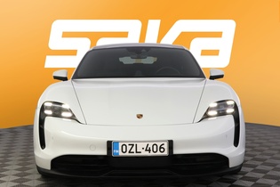 Porsche Taycan vaihtoauto