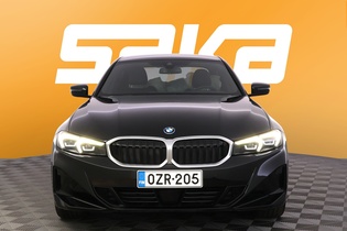 BMW 330 vaihtoauto