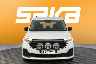 Ford Tourneo Connect vaihtoauto