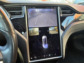 Tesla Model S vaihtoauto