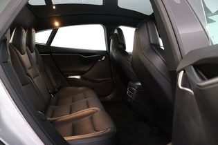 Tesla Model S vaihtoauto