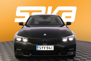 BMW 330 vaihtoauto