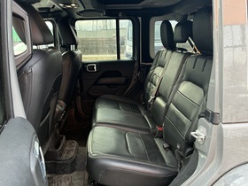 Jeep Wrangler vaihtoauto