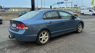 Honda Civic vaihtoauto