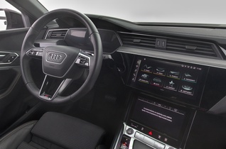 Audi e-tron vaihtoauto