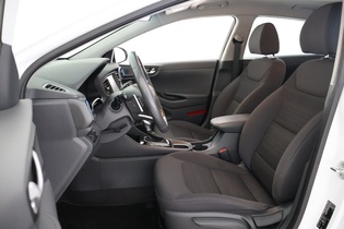 Hyundai IONIQ hybrid vaihtoauto