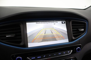 Hyundai IONIQ hybrid vaihtoauto