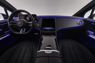 Mercedes-Benz EQE vaihtoauto