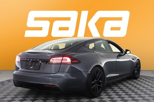 Tesla Model S vaihtoauto