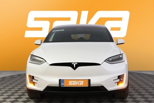 Tesla Model X vaihtoauto