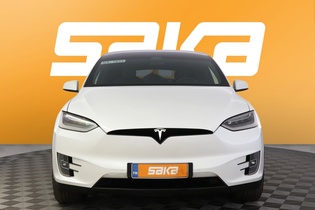 Tesla Model X vaihtoauto