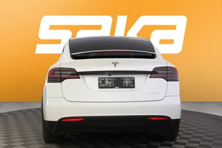Tesla Model X vaihtoauto