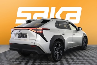 Toyota bZ4X vaihtoauto