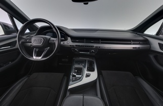 Audi Q7 vaihtoauto