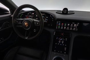 Porsche Taycan vaihtoauto