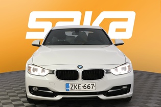 BMW 320 vaihtoauto