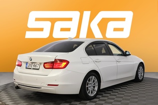 BMW 320 vaihtoauto