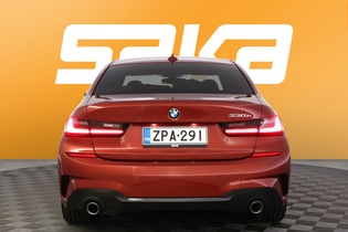 BMW 330 vaihtoauto