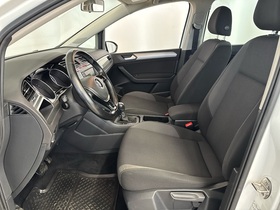 Volkswagen Touran vaihtoauto