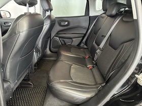 Jeep Compass vaihtoauto