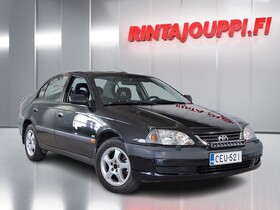 Toyota Avensis vaihtoauto