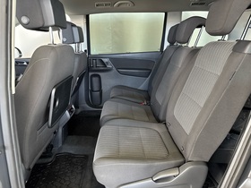 SEAT Alhambra vaihtoauto