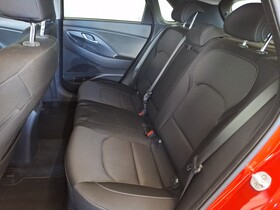 Hyundai i30 5d vaihtoauto