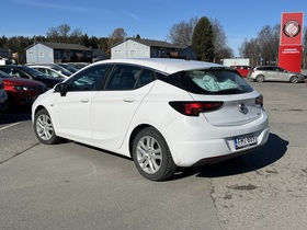 Opel Astra vaihtoauto