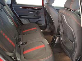 BMW 225 vaihtoauto