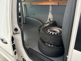 Volkswagen Caddy Maxi vaihtoauto