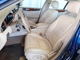 Jaguar XJ8 vaihtoauto