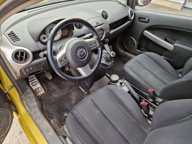 Mazda 2 vaihtoauto