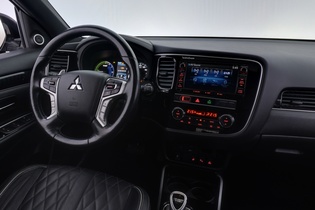 Mitsubishi Outlander vaihtoauto