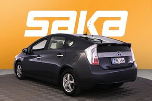 Toyota Prius PHEV vaihtoauto