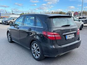 Mercedes-Benz B vaihtoauto