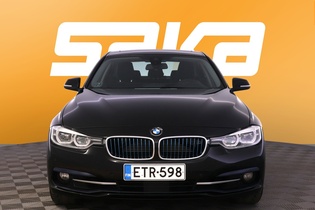 BMW 330 vaihtoauto