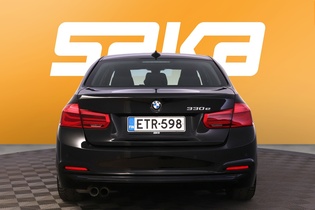 BMW 330 vaihtoauto