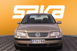 Volkswagen Bora vaihtoauto