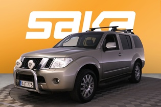 Nissan Pathfinder vaihtoauto