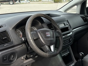 SEAT Alhambra vaihtoauto