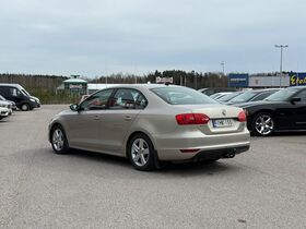 Volkswagen Jetta vaihtoauto